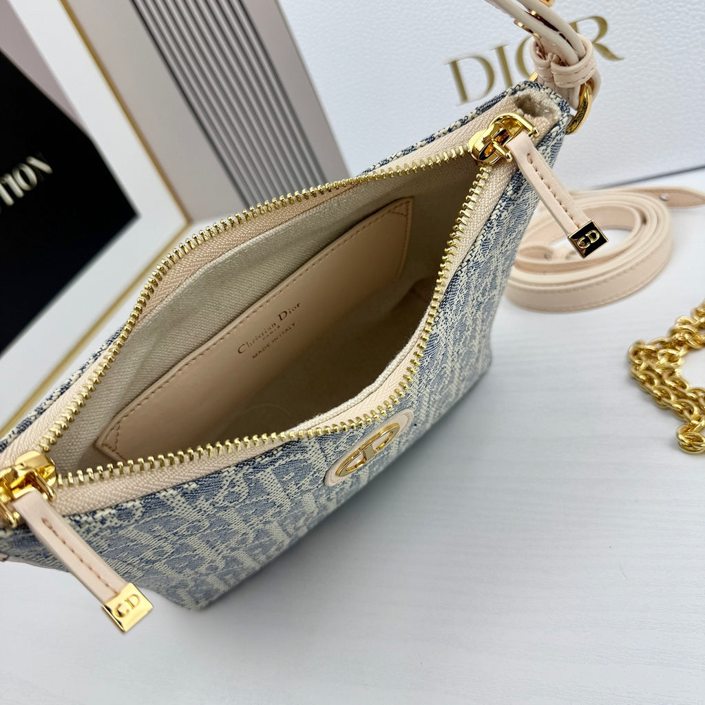B1R15D67  Popular  bag