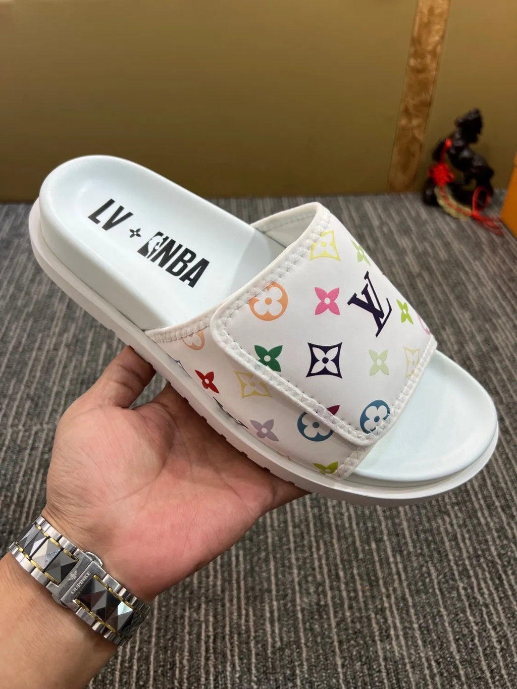 Z5YE47 Popular Slippers