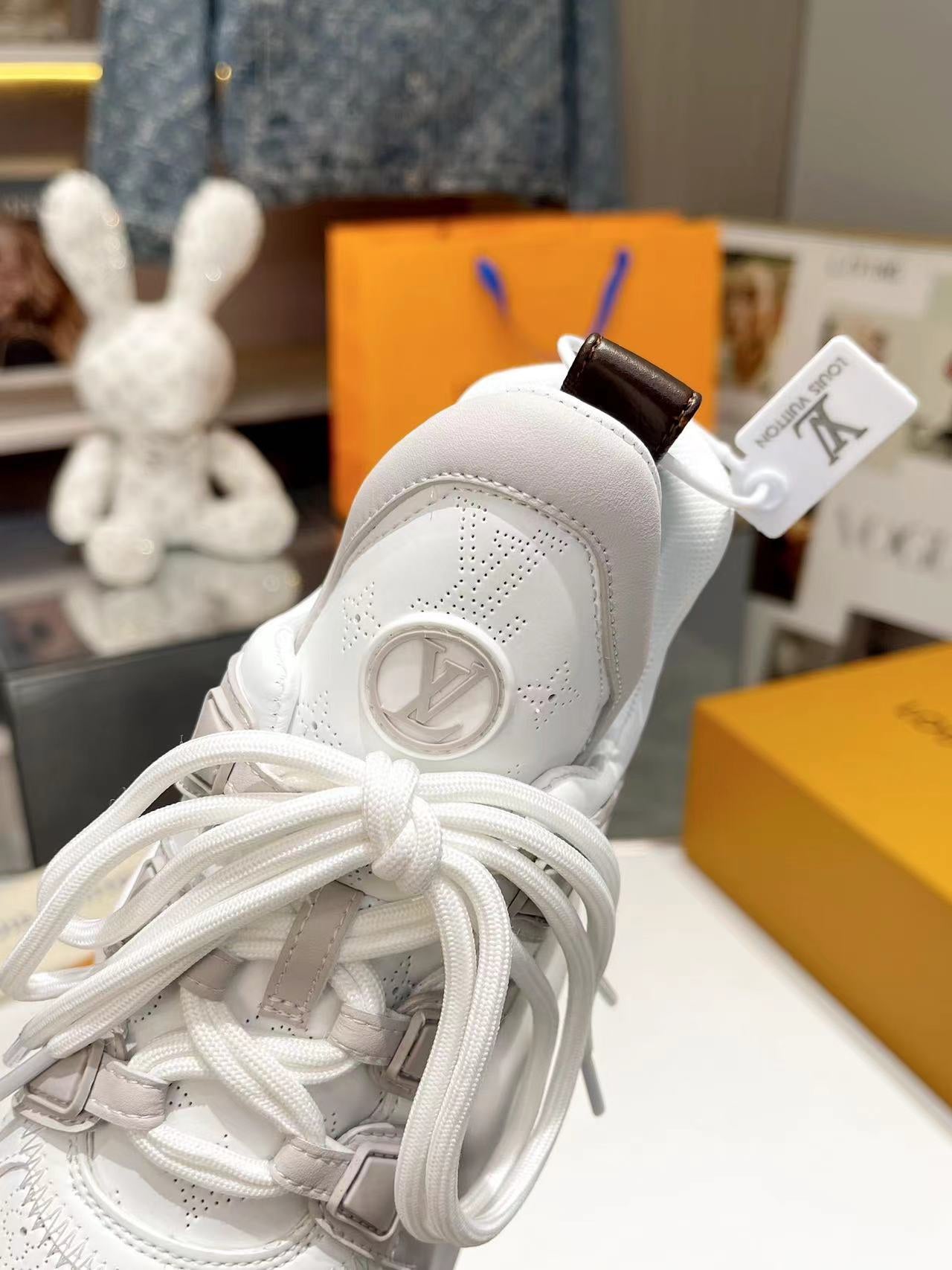 Z2Q95E179  Popular high-quality Shoes