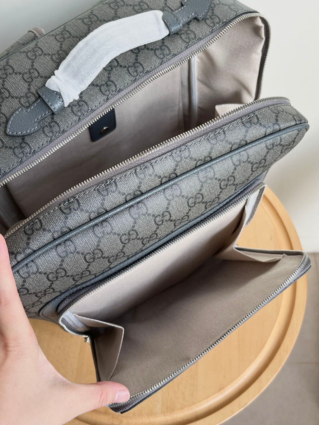 B1R15B128 Popular leather bag