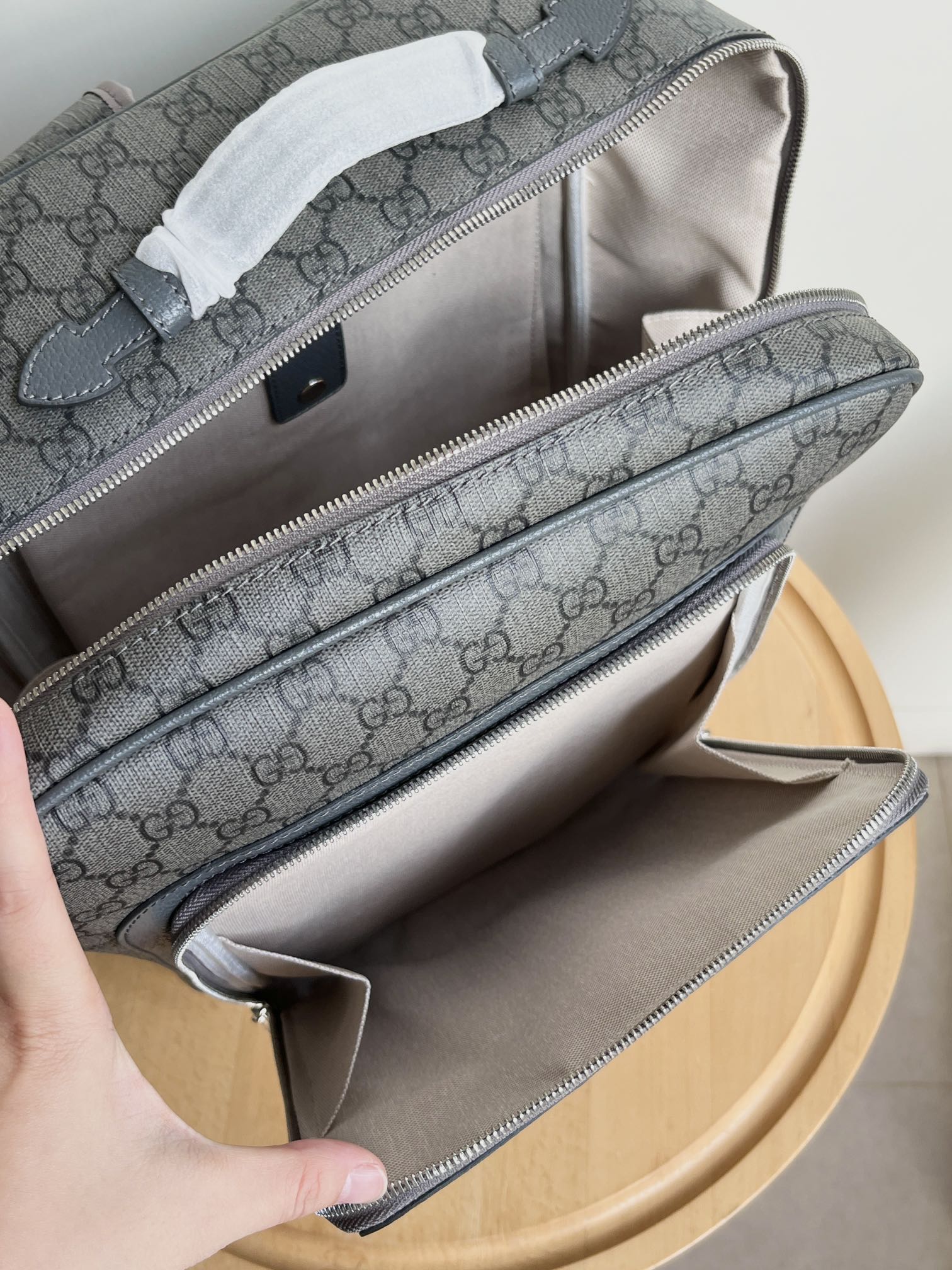 B1R15B128 Popular leather bag