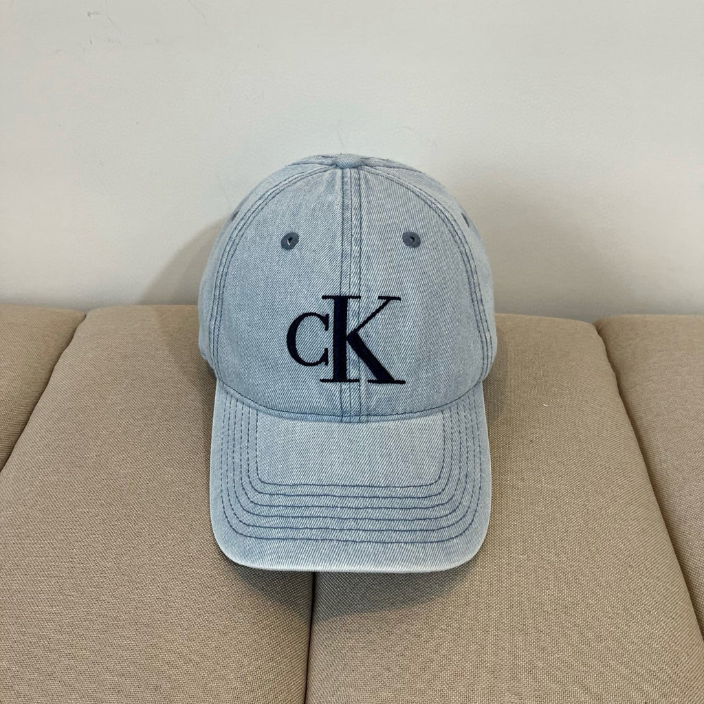 M1Z45A557 Popular  hats