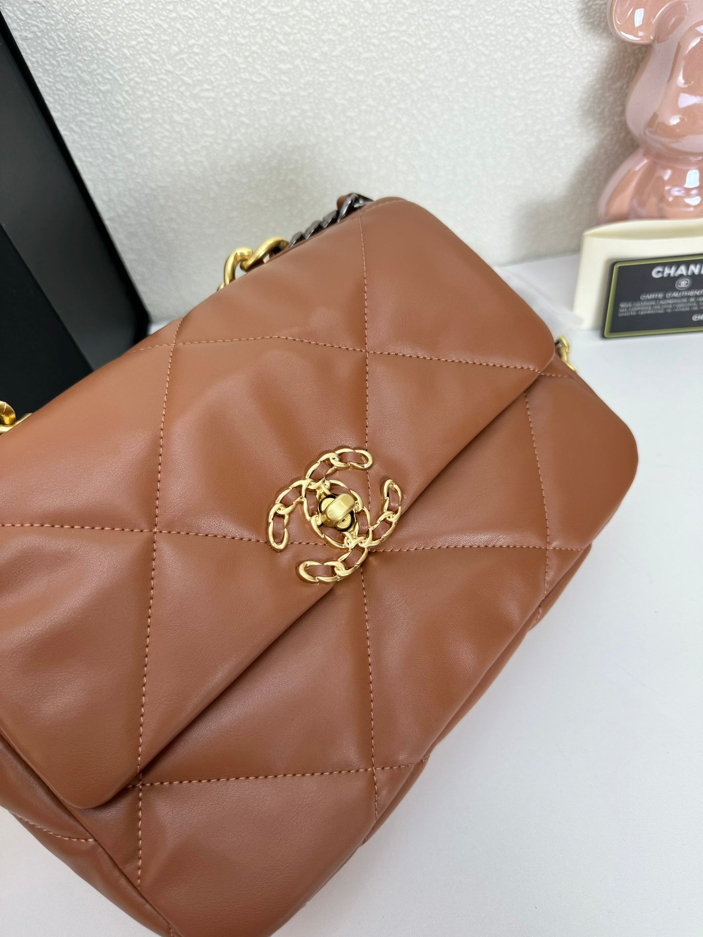 B1R25C85 Popular leather bag