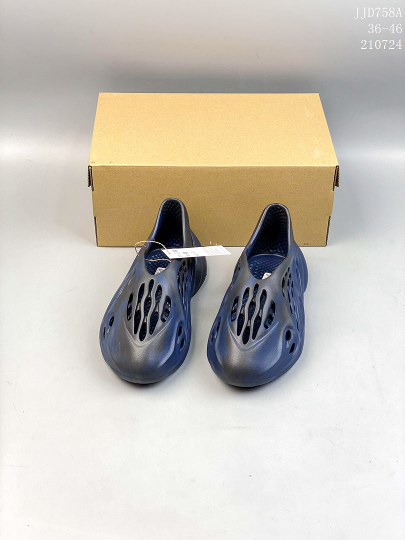 Z4A87  Popular shoes