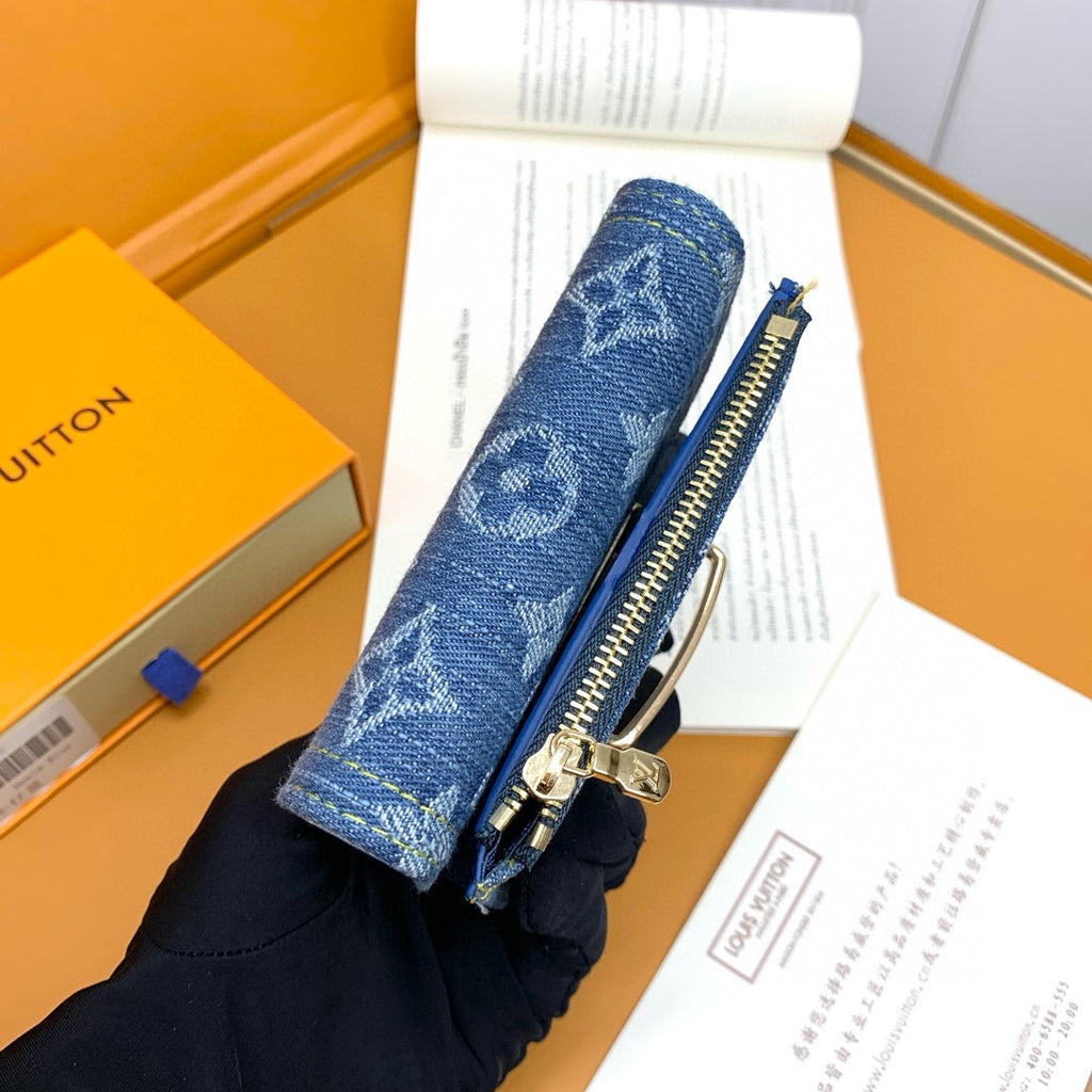 B1X104E54 Popular   wallets