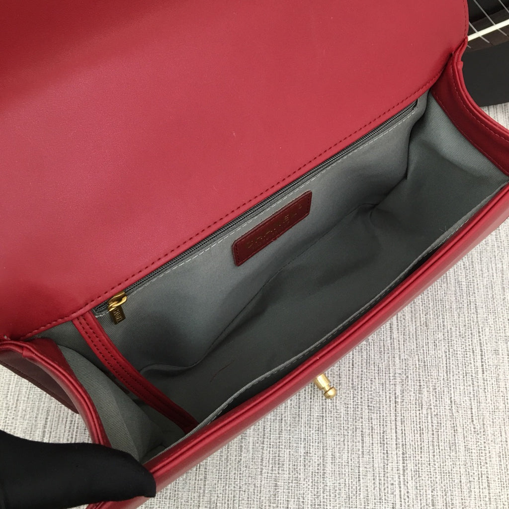B5X121C60 Popular  leather bag 
