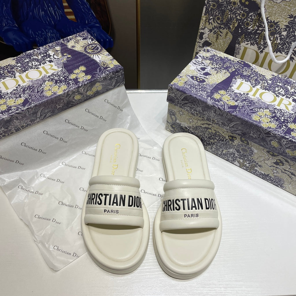 Z1Z54D76 Popular slippers
