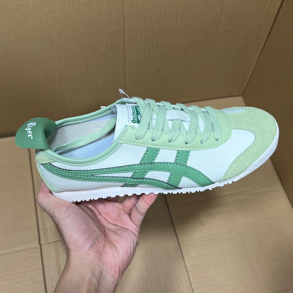 Z4Q95A34  Popular  shoes
