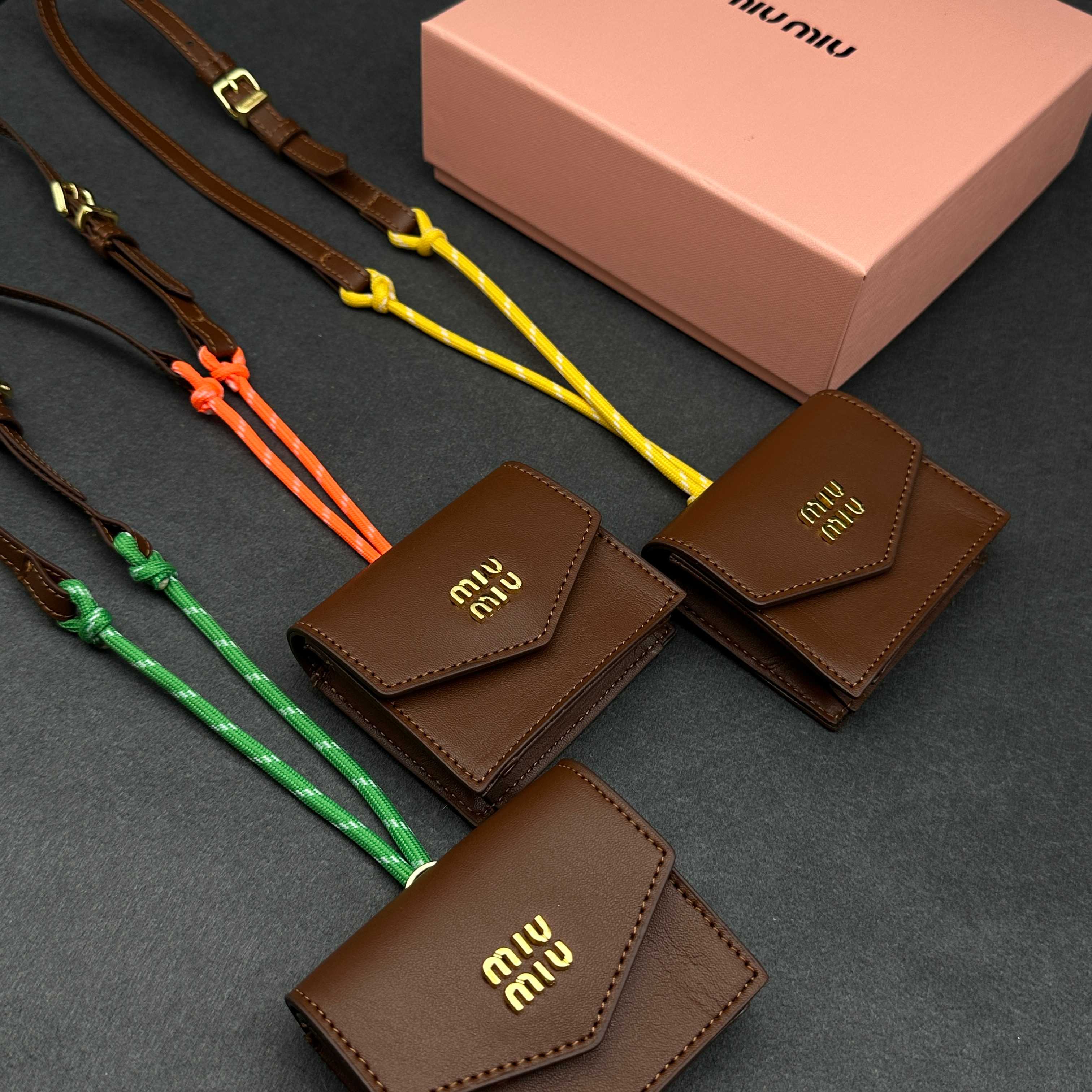 A1R46A29 Popular bag 's charms accessories
