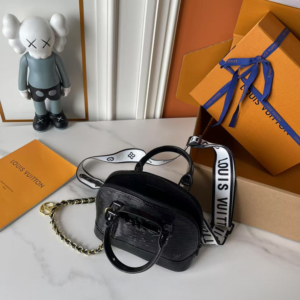 B1P46E95 Popular leather bag