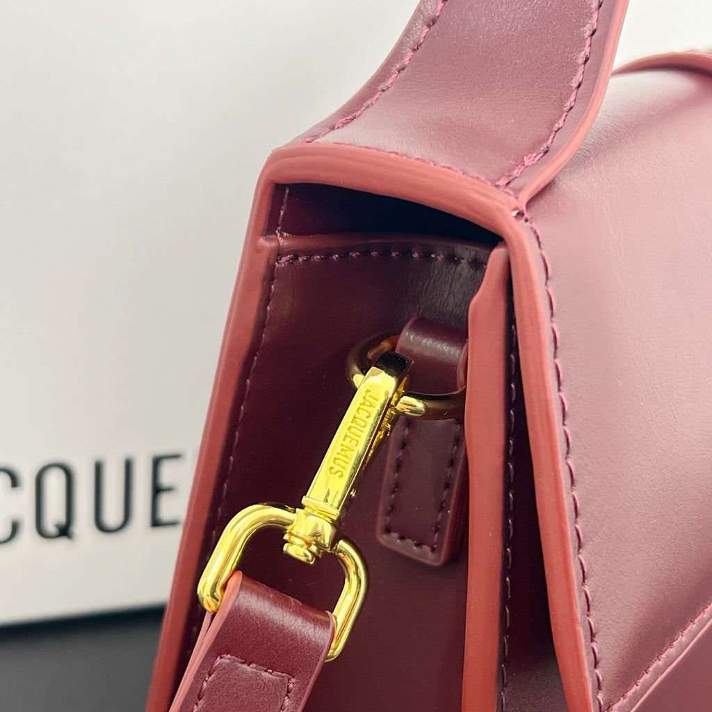 B1P46A135 Popular leather  bags