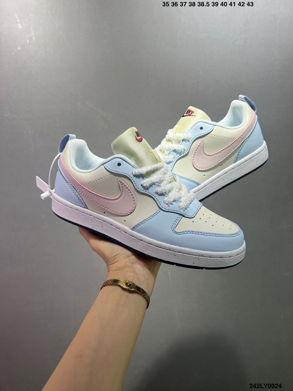 Z4Z35A21 Popular shoes (No box)