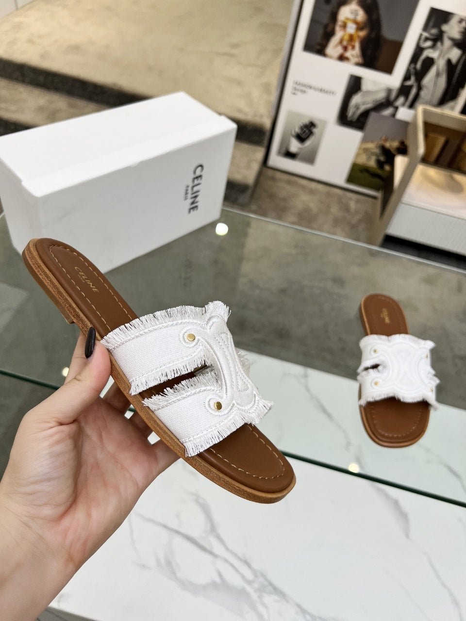 Z2Q55CL25 Popular  leather shoes