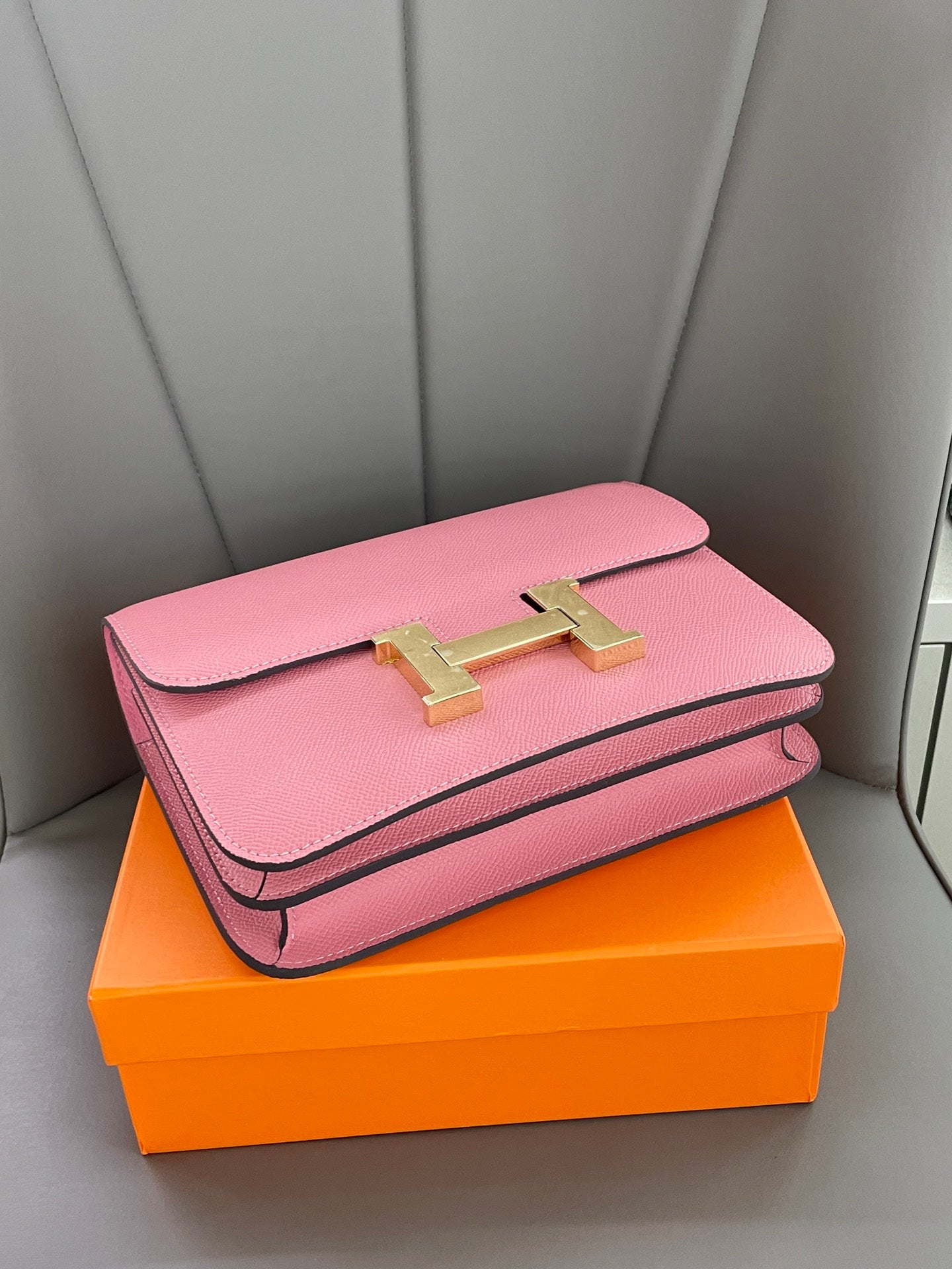 B1N55H63 Popular  leather bag