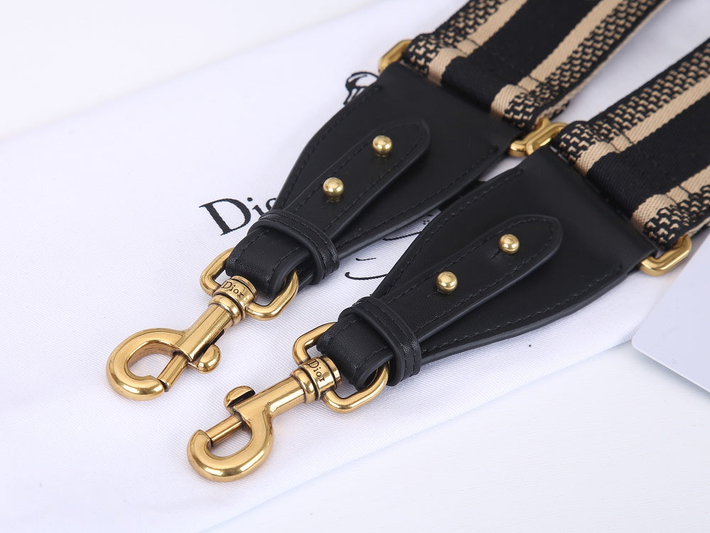 B5X111D14 Popular  leather bag 