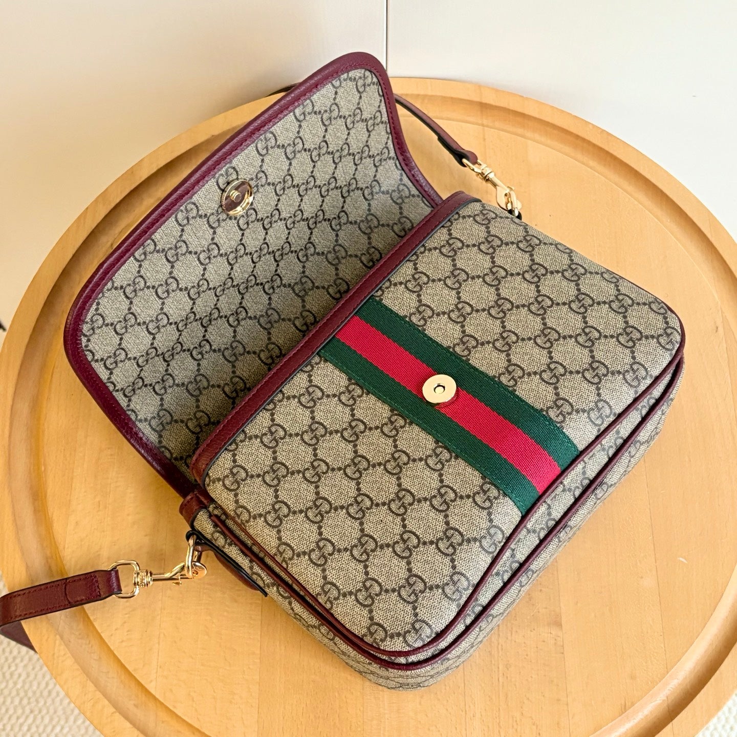 B1R15B127 Popular leather bag