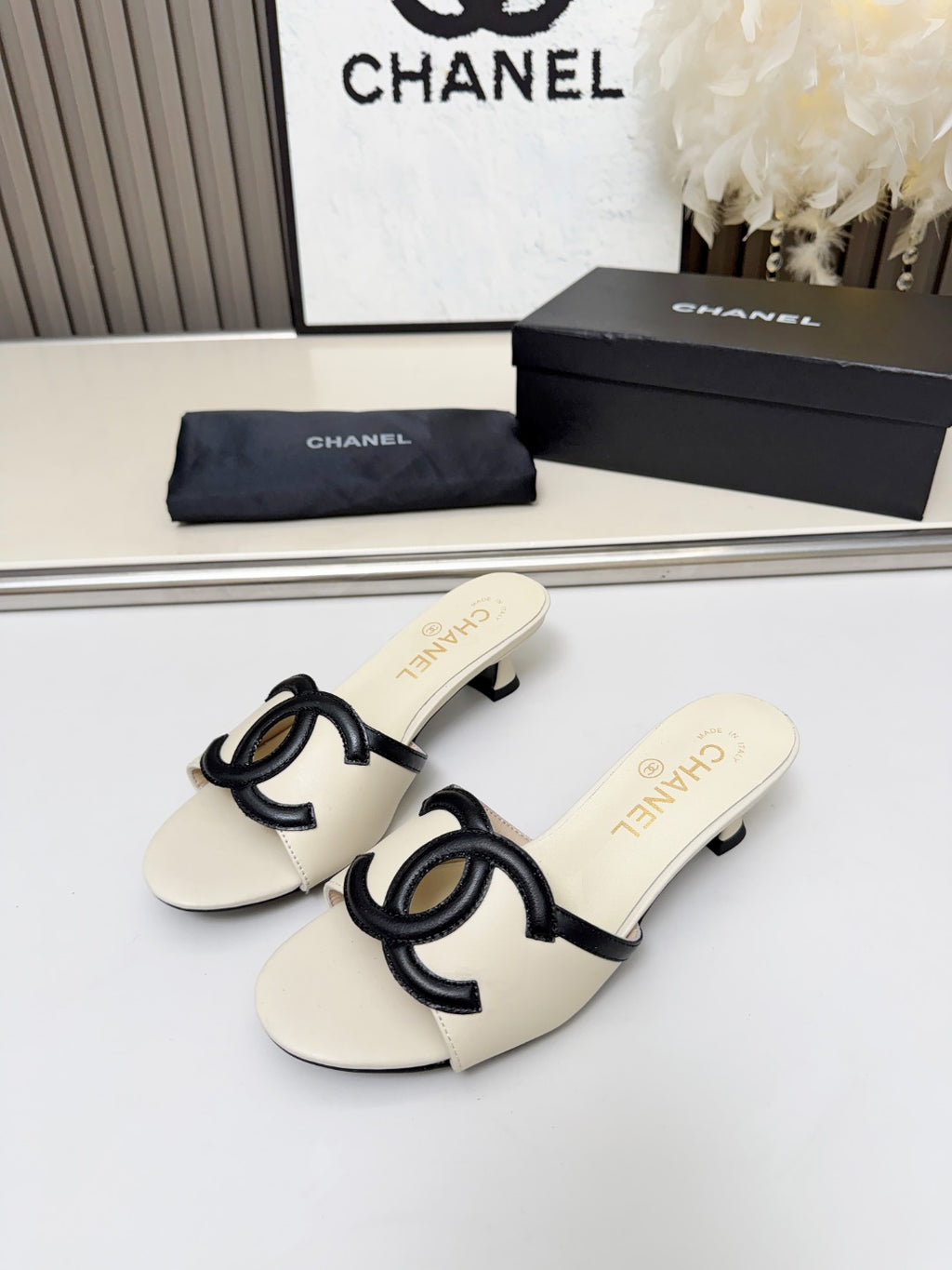 ZPX76C4  Popular high-quality leather slippers