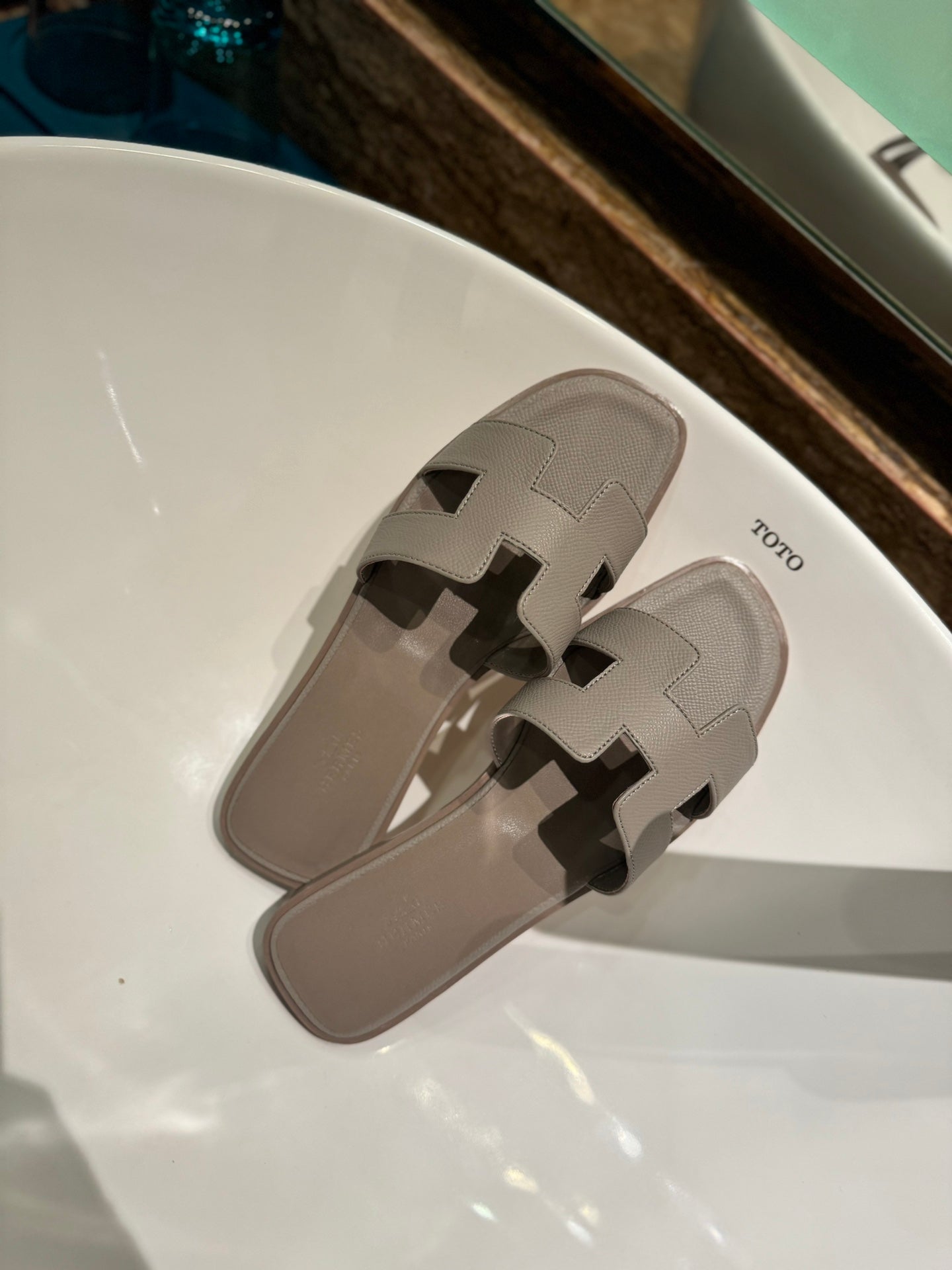 Z1ZH235 Popular Slippers
