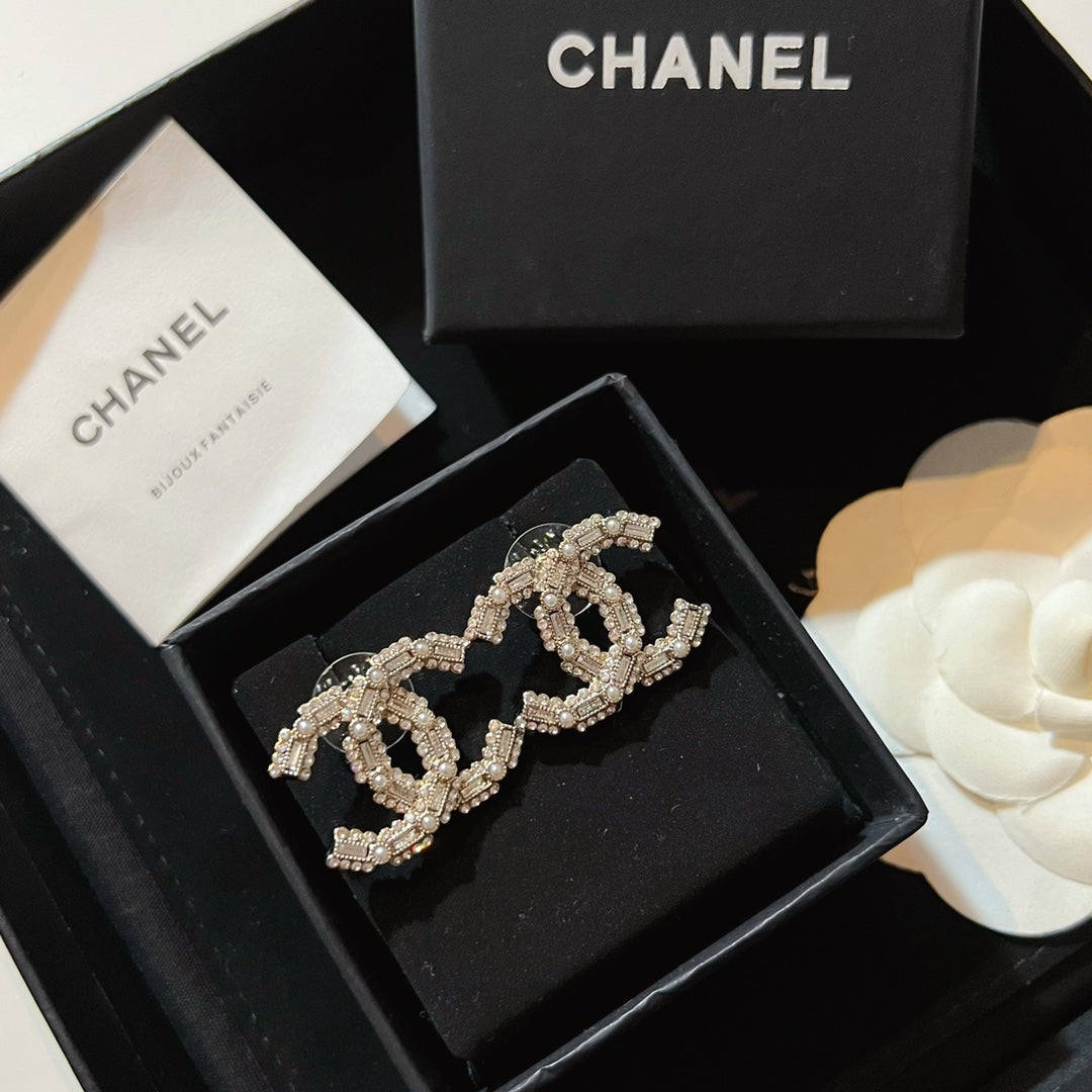 X1Z94C842E Popular Earrings