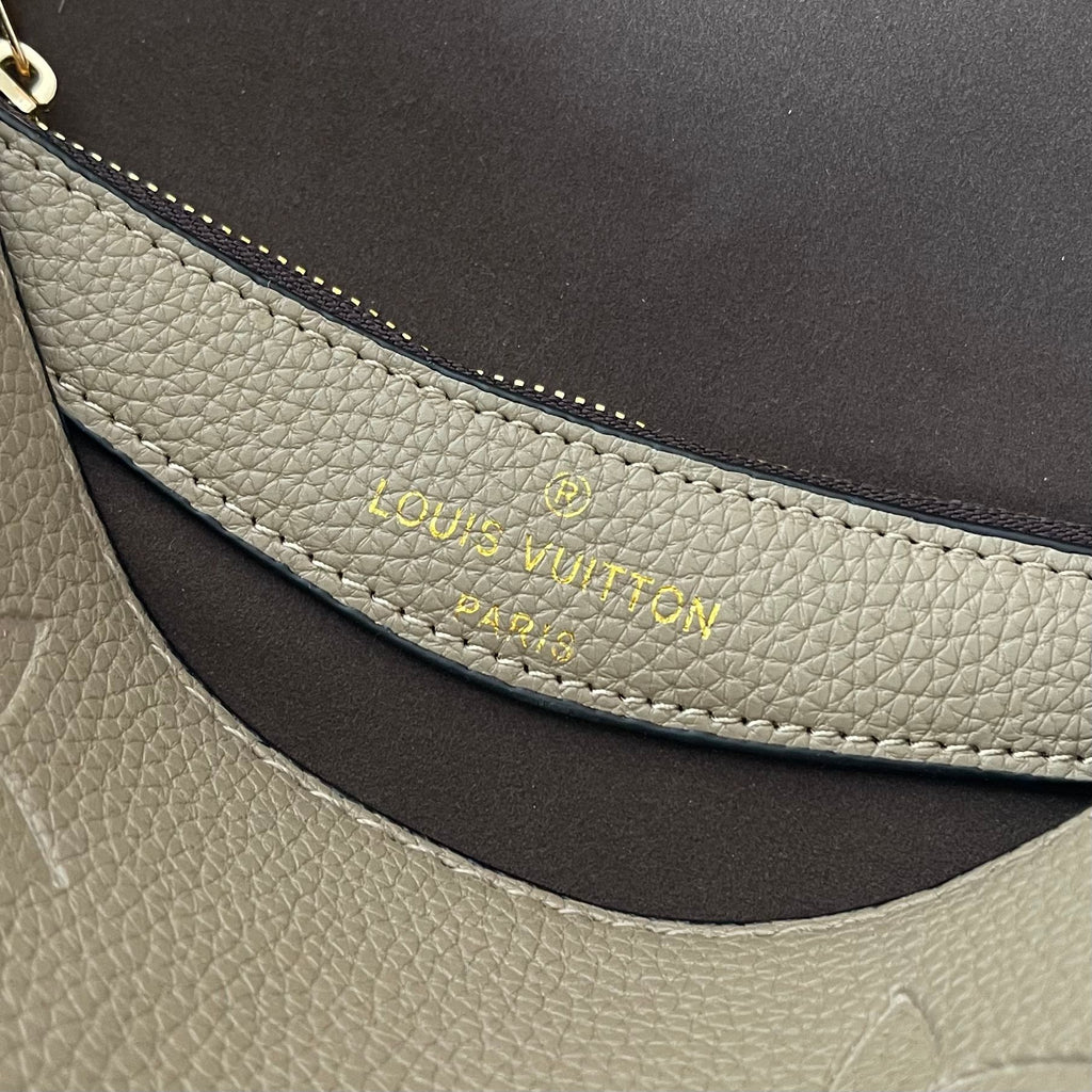 B1P36E38 Popular leather bag
