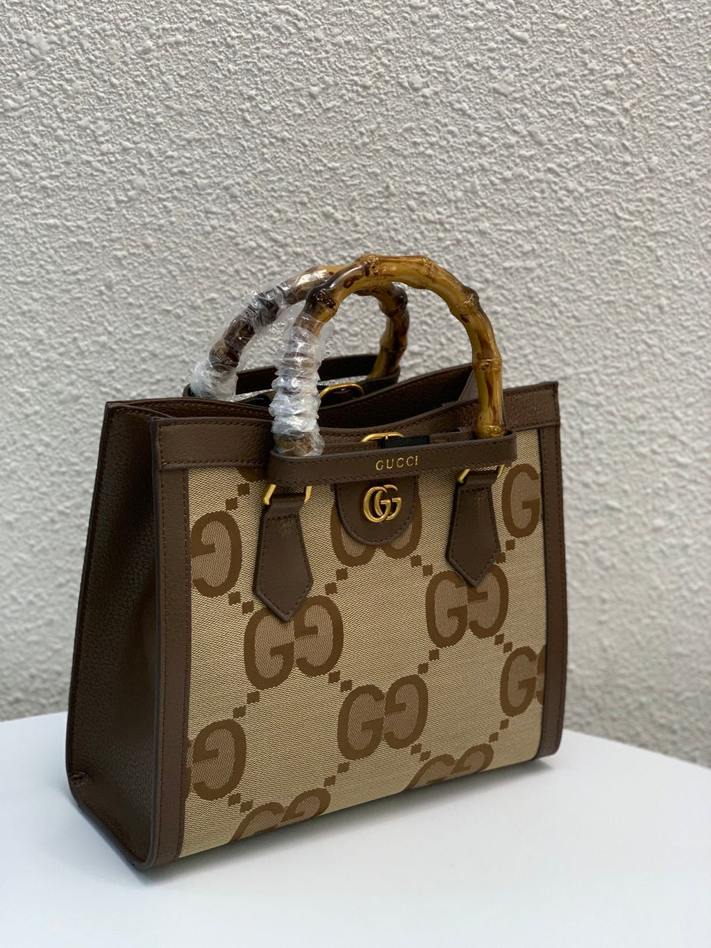 B1X93B117 Popular leather bag 