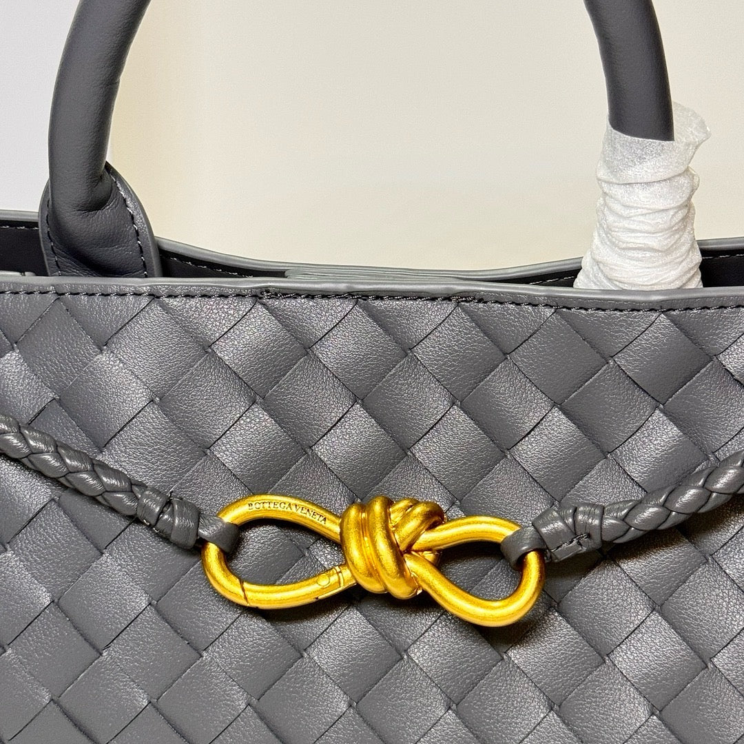 B1X66A35 Popular high-quality leather bag