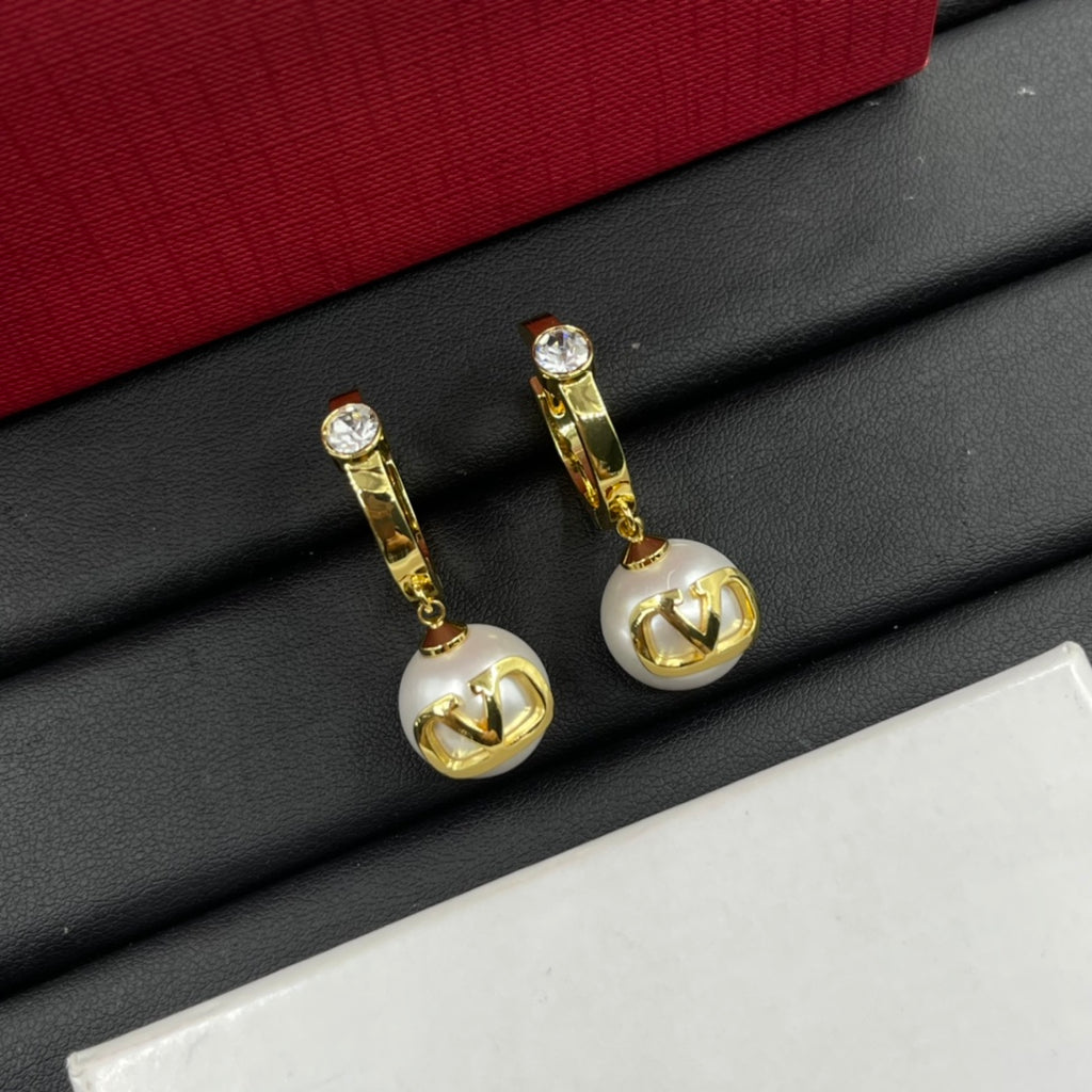 X1Z54VL353E Popular  Earrings