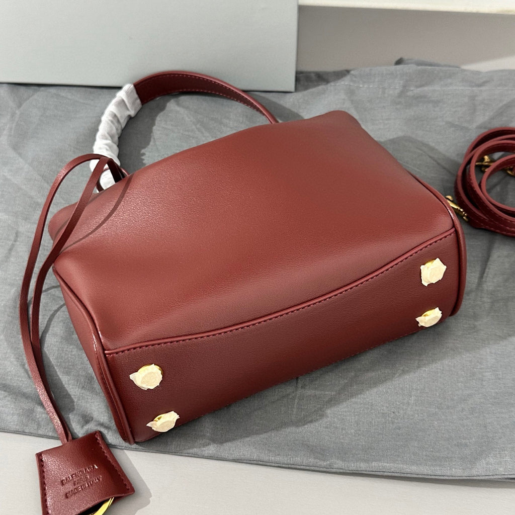 B1X15J3 Popular  leather bag