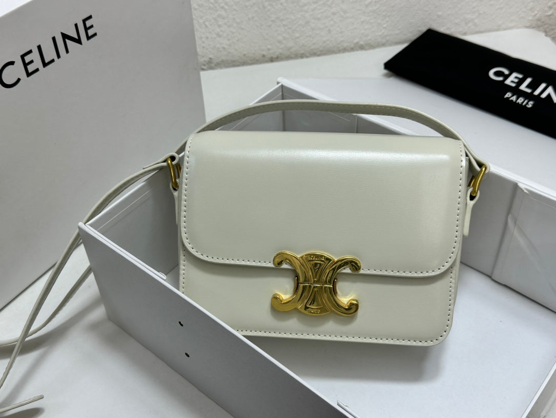 B1W25N61 Popular   leather bag