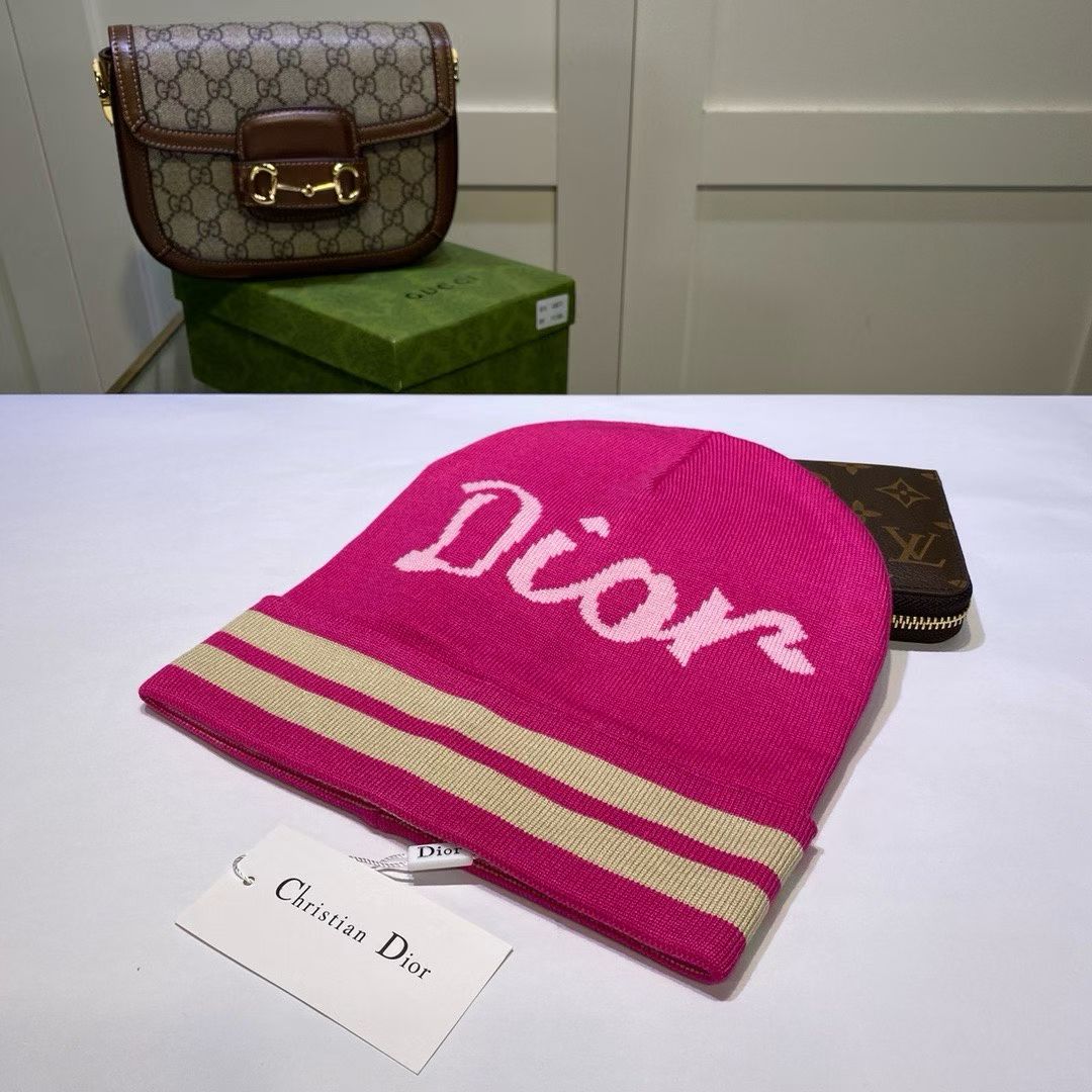 M1R86D59 Popular hats