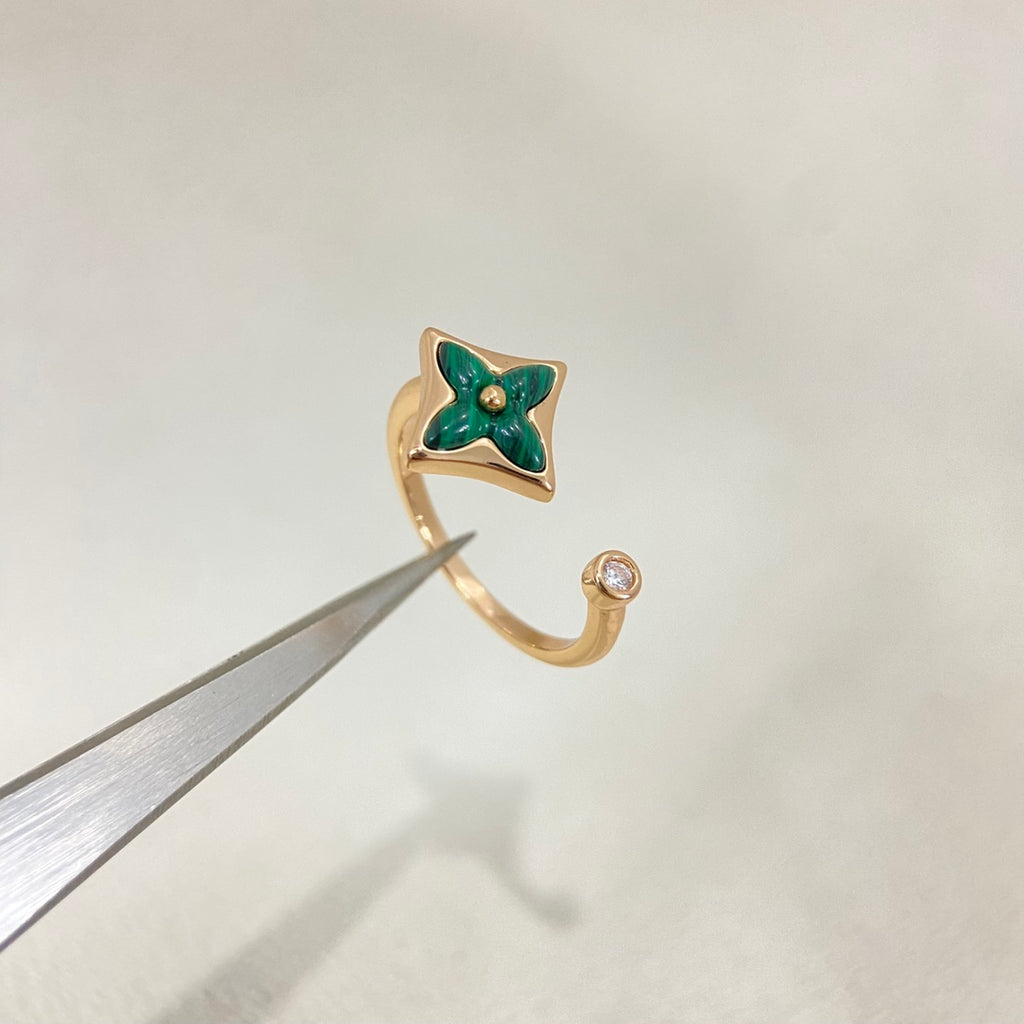 X5N76E10J  Popular  Rings (mini flower)