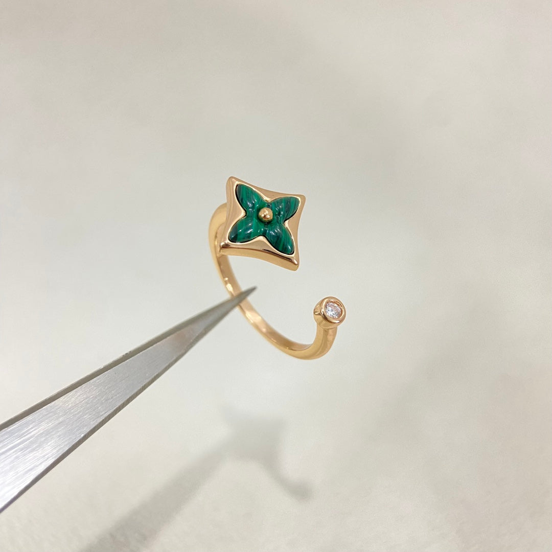 X5N76E10J  Popular  Rings (mini flower)