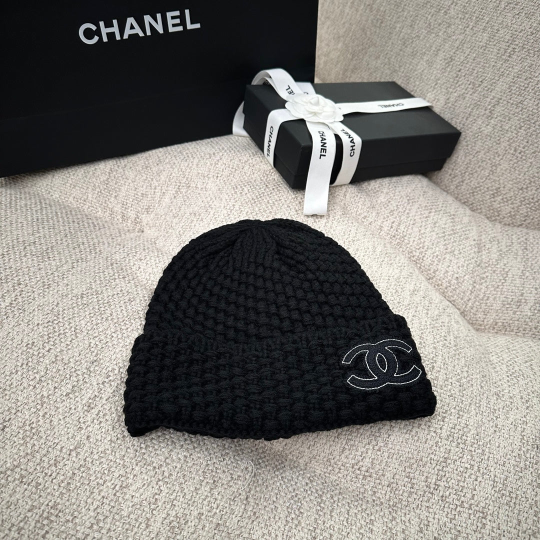 M1R86C8 Popular hats