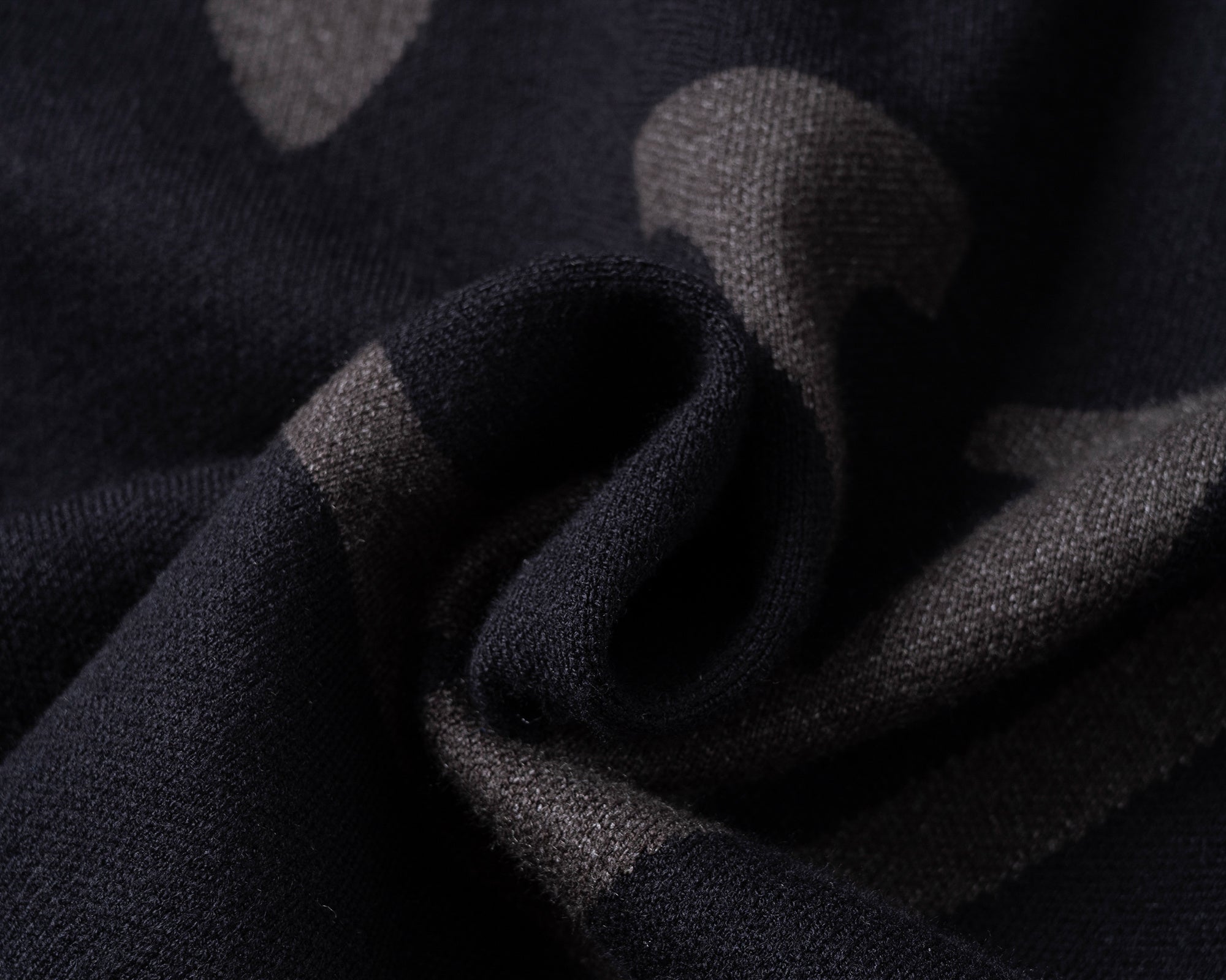 U1Z85E122 Popular Sweaters