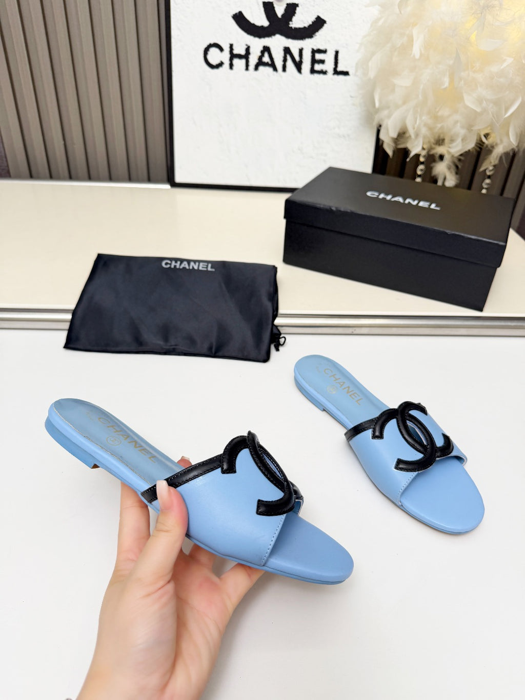 ZPX76C6  Popular high-quality leather slippers