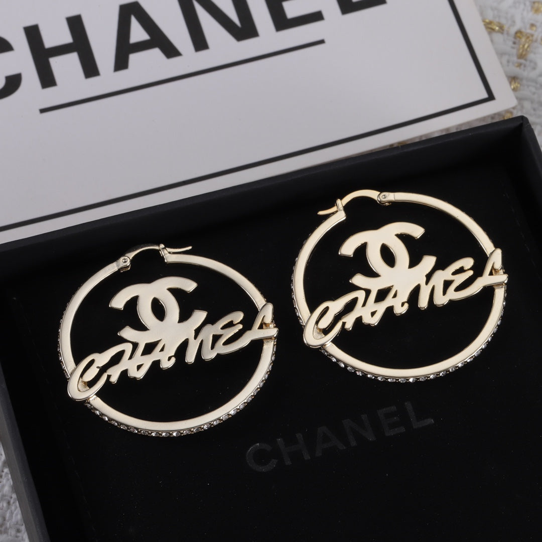 X1Z94C1008E Popular Earrings