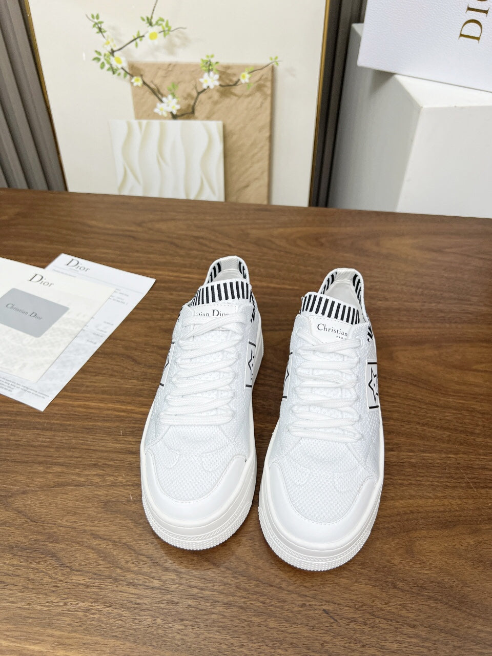 Z2Q105D310 Popular high-quality Shoes