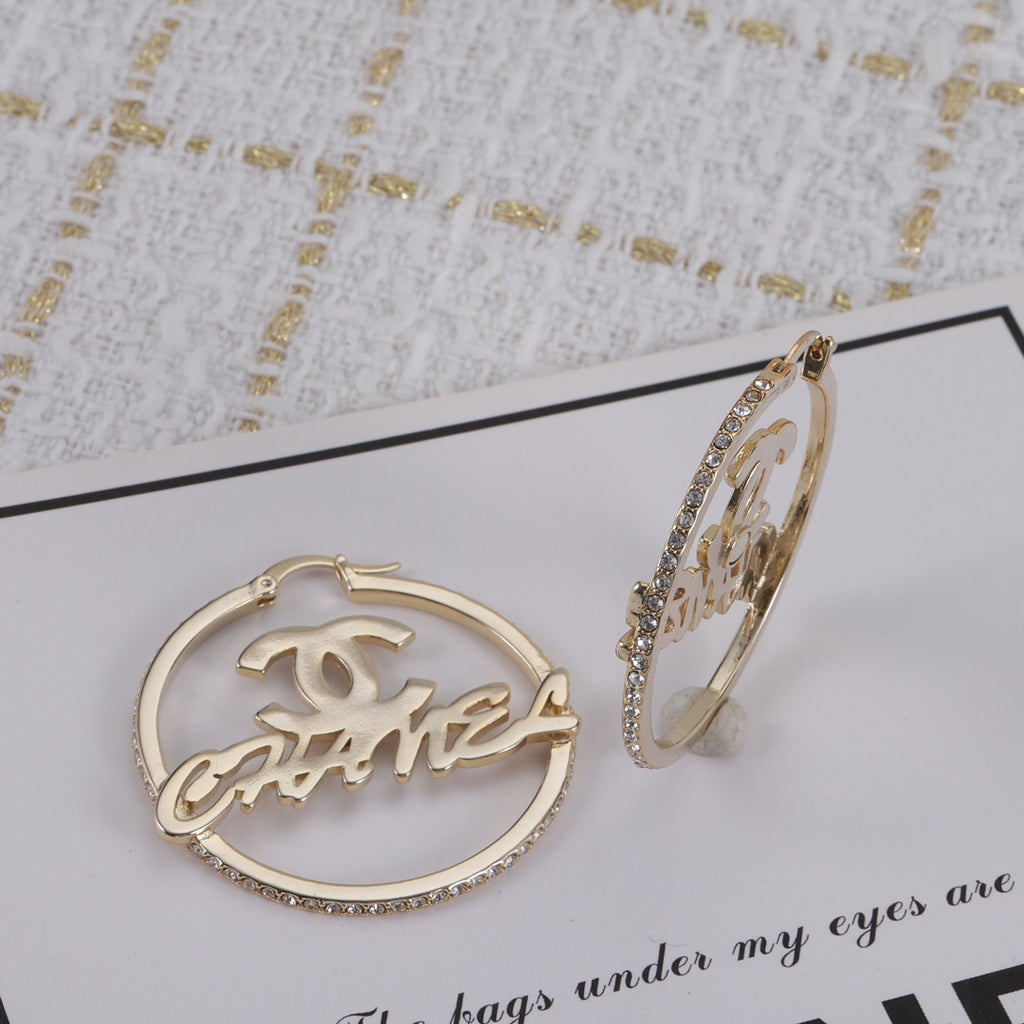 X1Z94C1008E Popular Earrings
