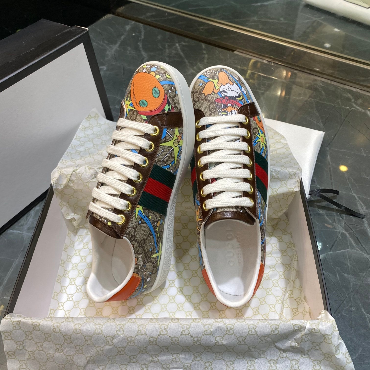 Z2Q105B203 Popular high-quality Shoes