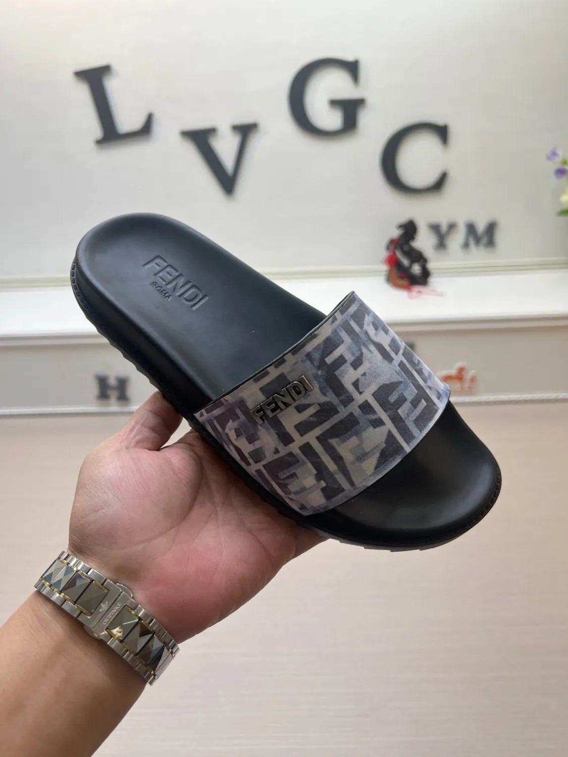 Z54F15 Popular slippers