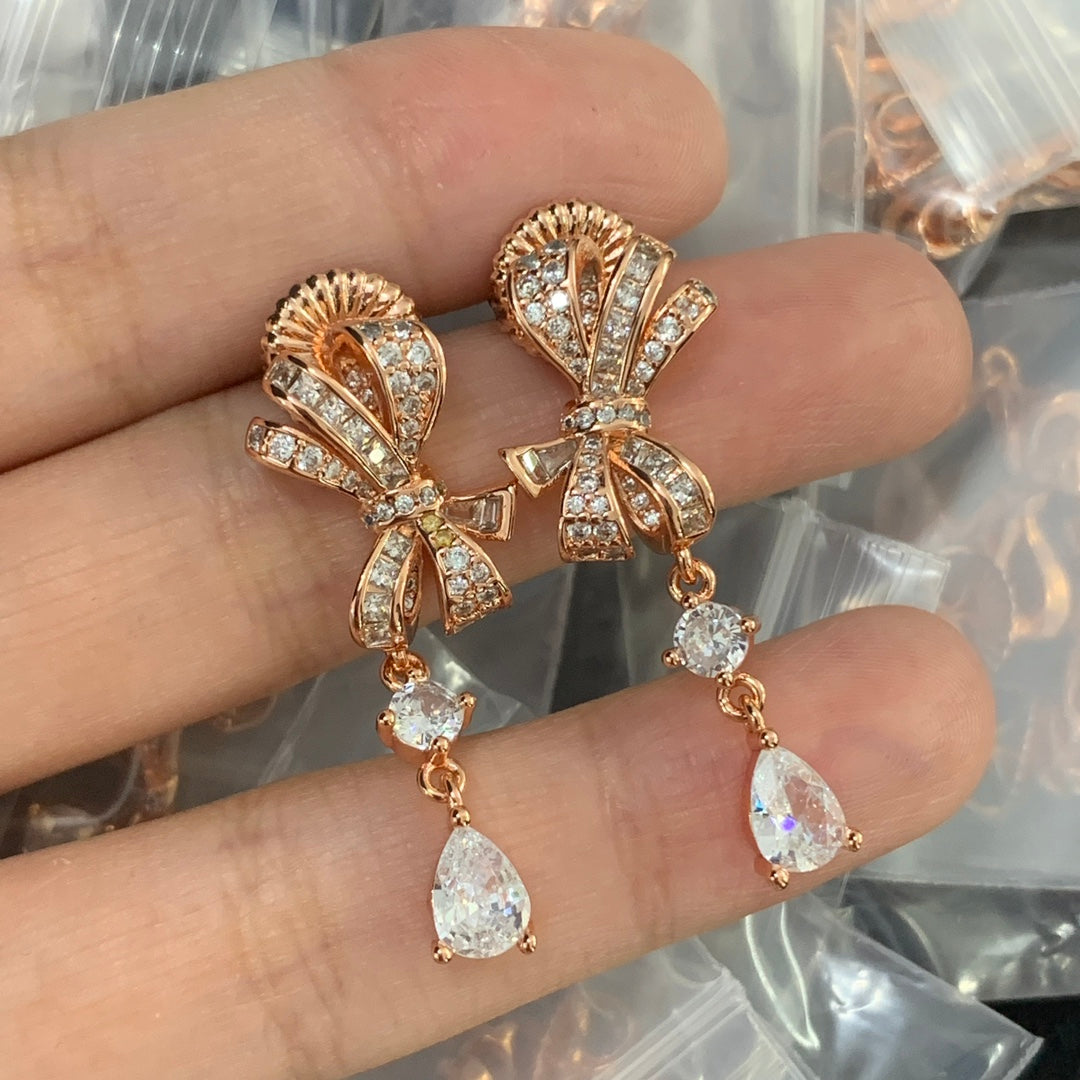 X1Z84A103E Popular  Earrings