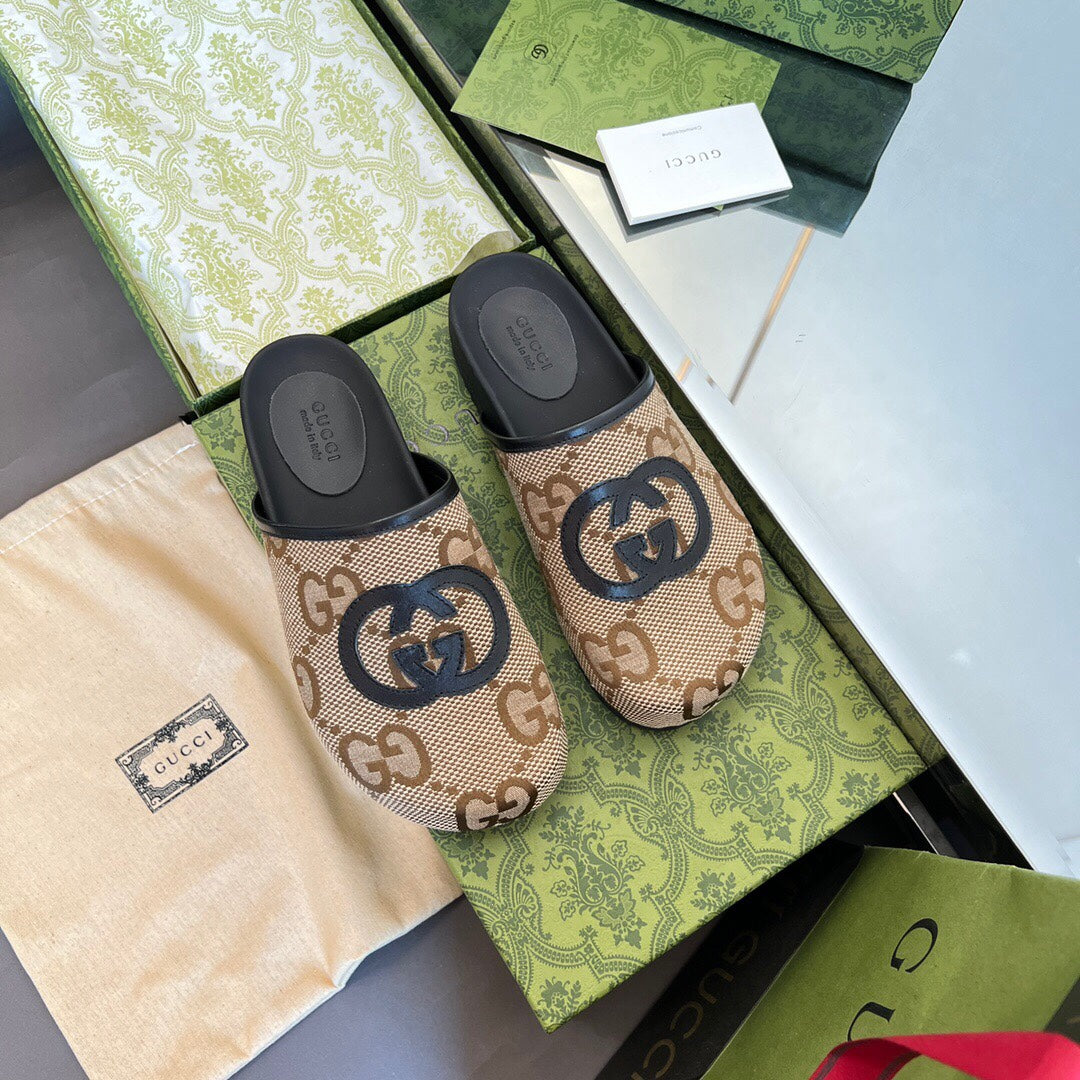 Z2YB26 Popular Slippers