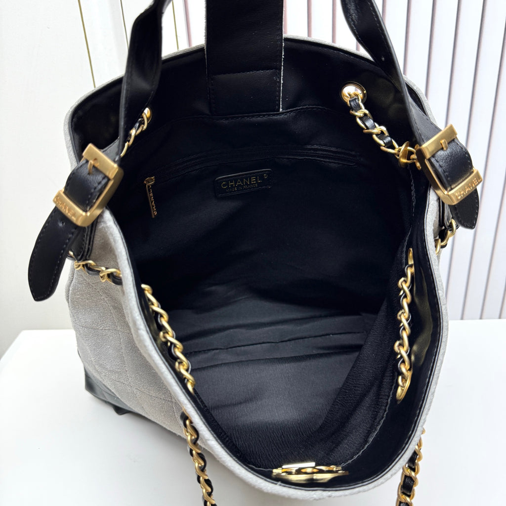 B1P46C19 Popular leather bag