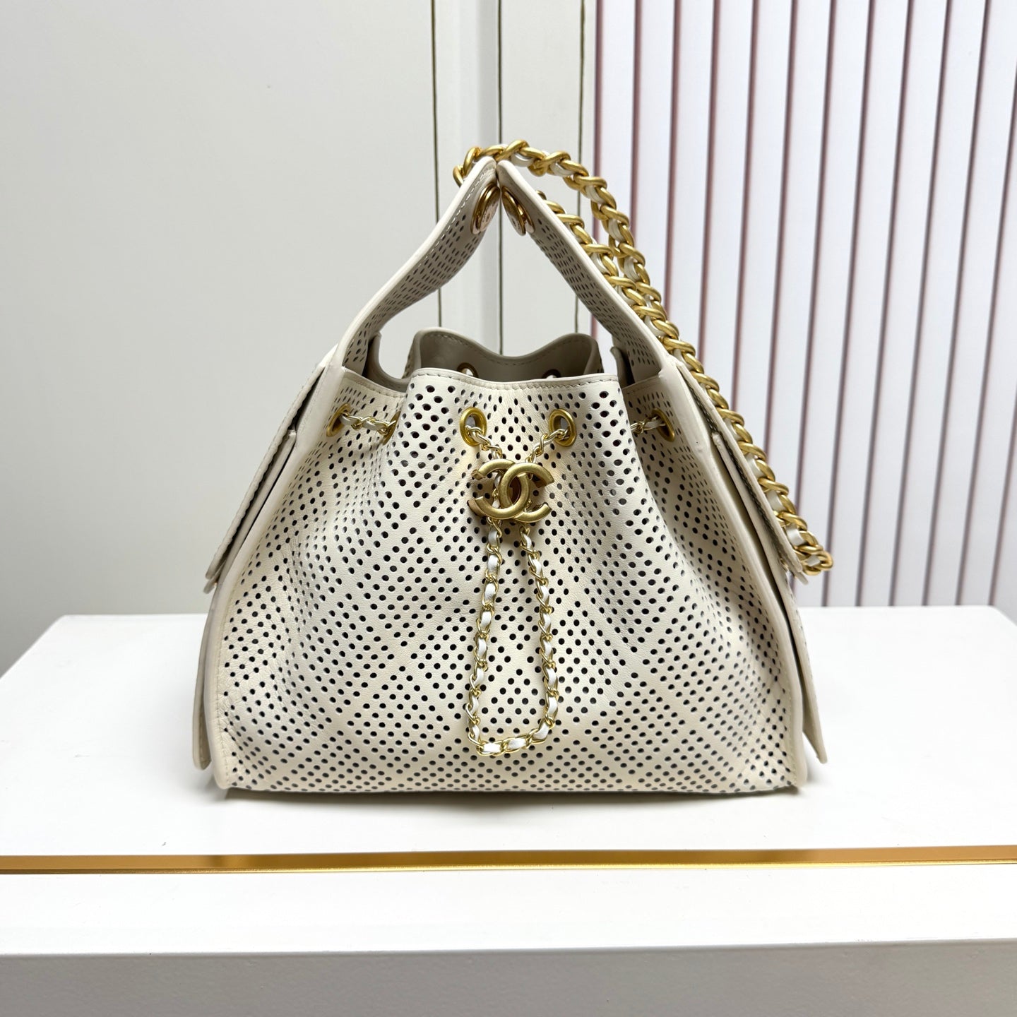 B1R76C54 Popular leather bag