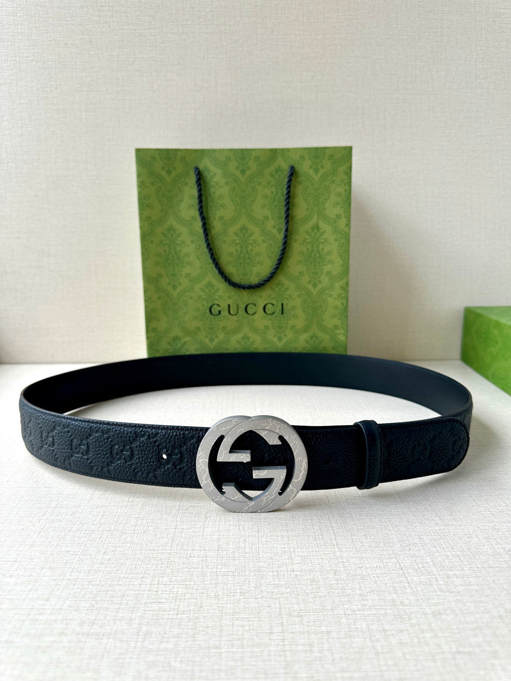 P1R55B209 Popular  High quality belt With full package