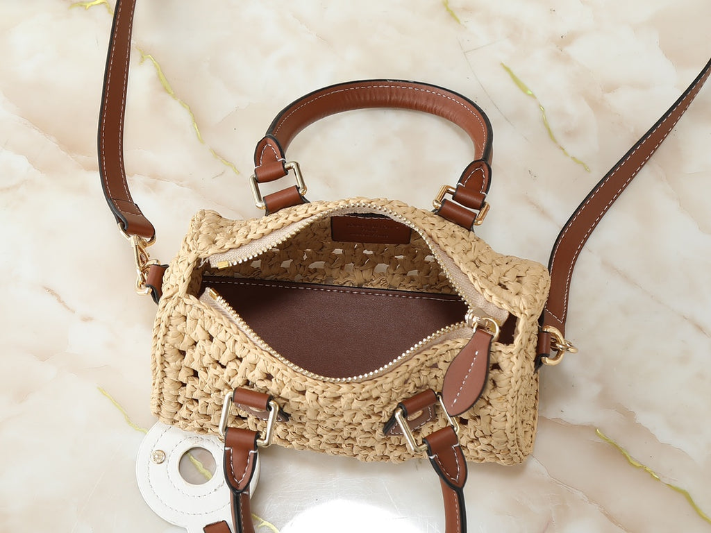 B1P46E115 Popular woven bag