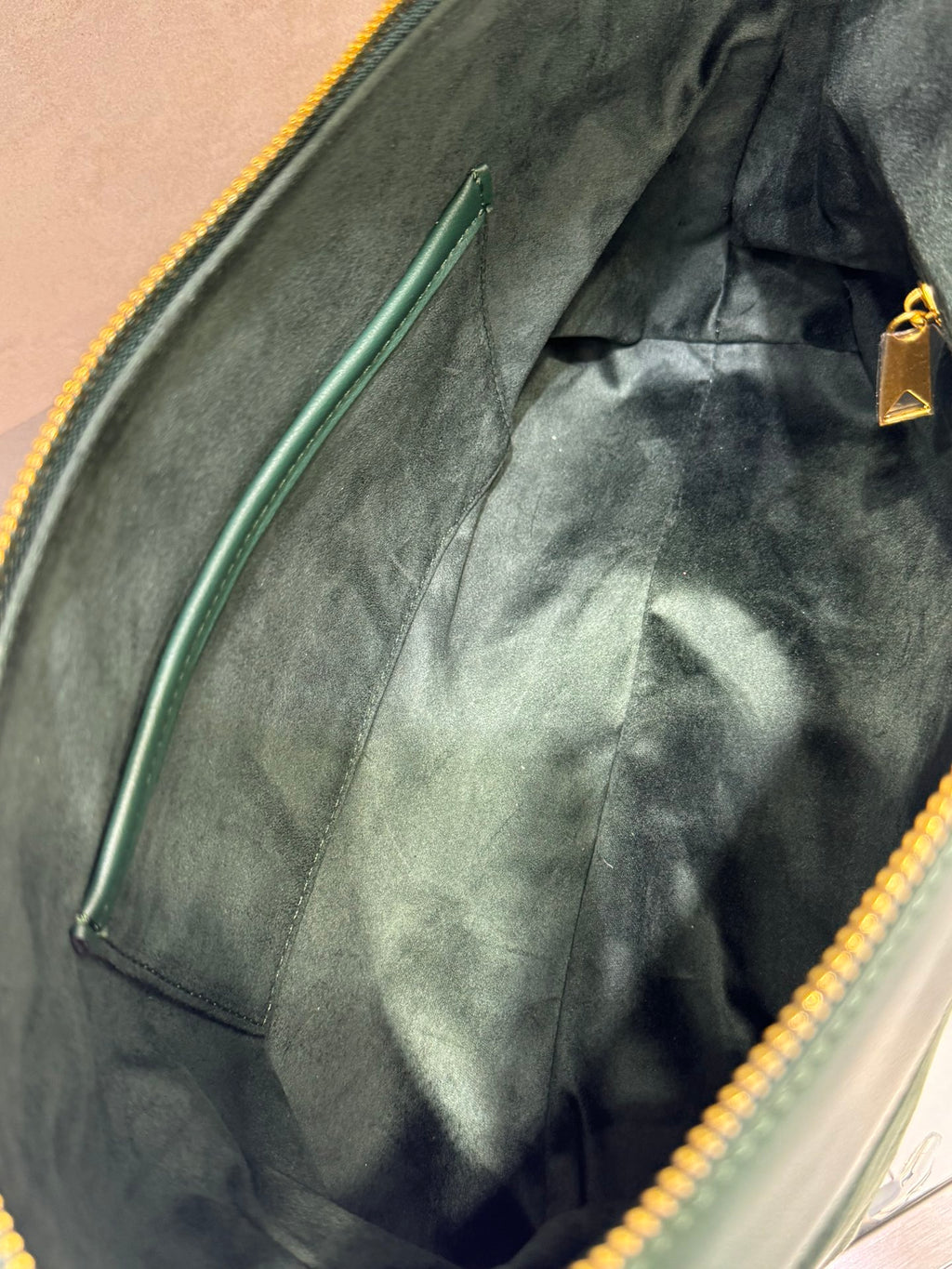 B1X104A70 Popular   High quality leather bag