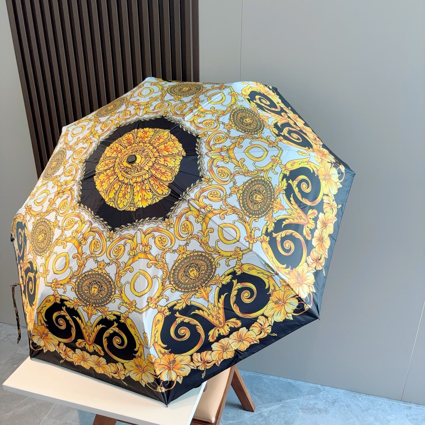 J1R85V83 Popular  UV resistant umbrella