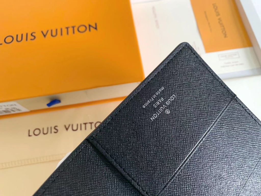 B1A42E300 Popular  leather wallets