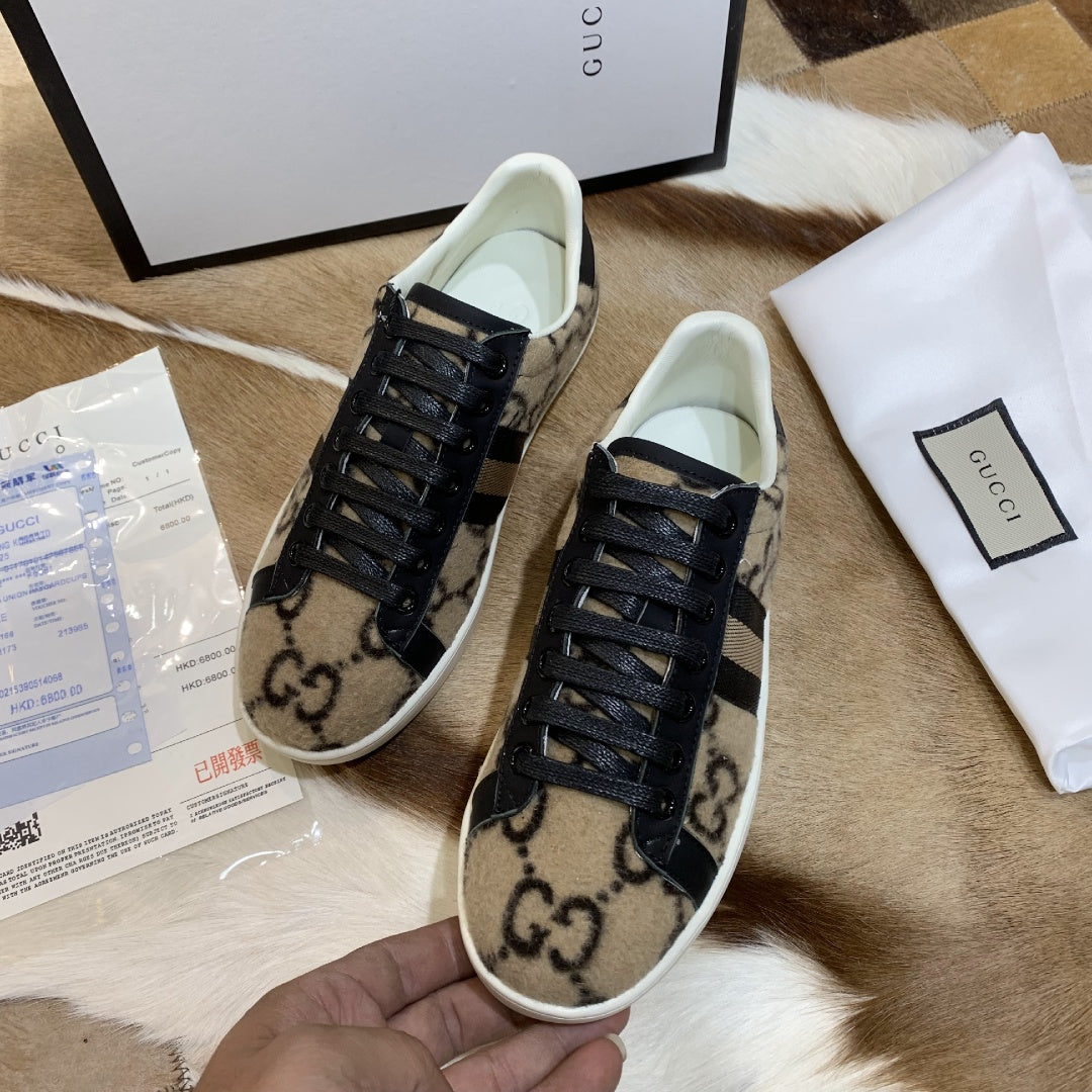 Z2Q105B193 Popular high-quality Shoes